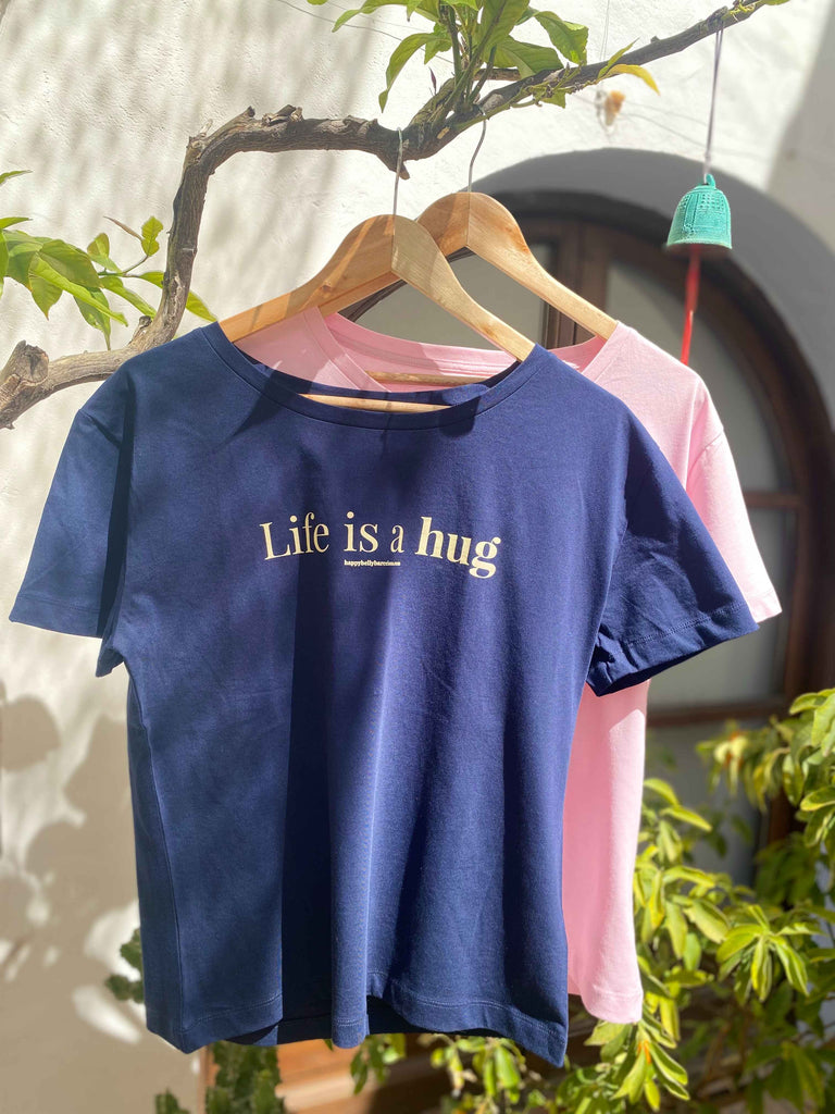 Organic cotton blue women t-shirt "Life is a hug"