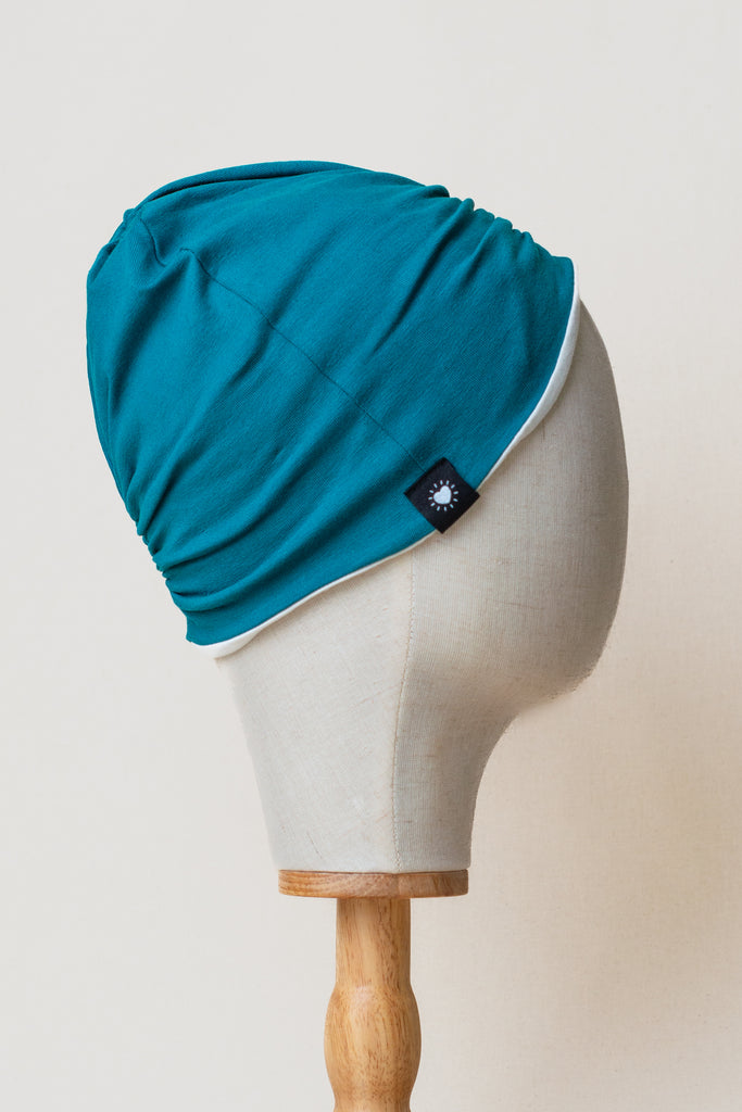 Turbante oncológico turquesa de algodón orgánico e interior de bambú